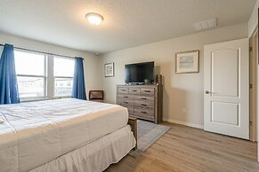 Lovely 5br Townhouse At Windsor At Westside 5 Bedroom Townhouse by Red