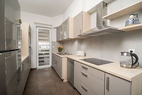 City beach apartment