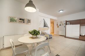 City beach apartment