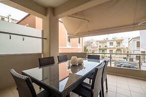 City beach apartment