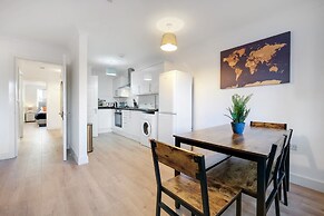 Pinewood 1 &2 Bedroom Apt. by Arista Living