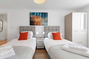 Pinewood 1 &2 Bedroom Apt. by Arista Living