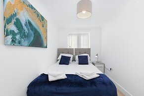 Pinewood 1 &2 Bedroom Apt. by Arista Living