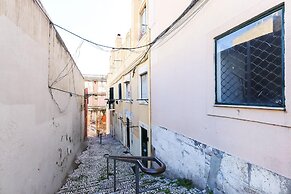 Charming Santos by Homing