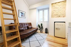 Charming Santos by Homing