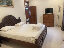 Eton Asia Kota Bunga Villas