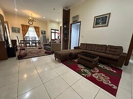 Eton Asia Kota Bunga Villas