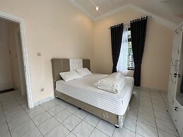 Eton Asia Kota Bunga Villas