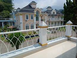 Eton Asia Kota Bunga Villas