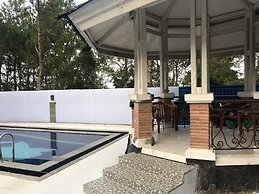 Eton Asia Kota Bunga Villas