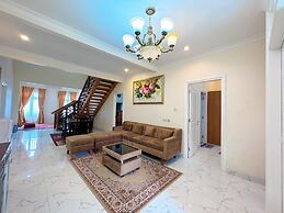 Eton Asia Kota Bunga Villas