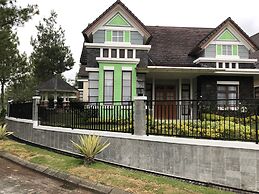 Eton Asia Kota Bunga Villas
