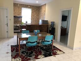 Eton Asia Kota Bunga Villas