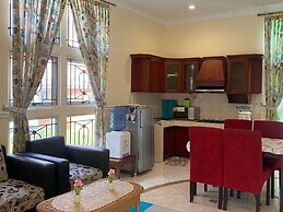 Eton Asia Kota Bunga Villas