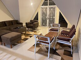 Eton Asia Kota Bunga Villas