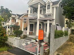 Eton Asia Kota Bunga Villas