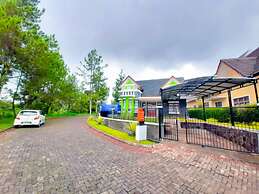 Eton Asia Kota Bunga Villas