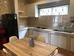 Eton Asia Kota Bunga Villas