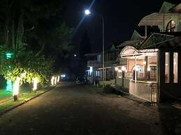 Eton Asia Kota Bunga Villas