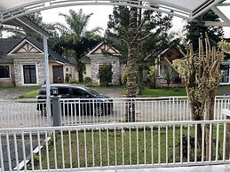 Eton Asia Kota Bunga Villas