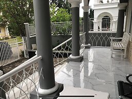 Eton Asia Kota Bunga Villas