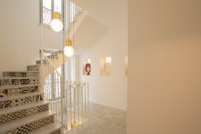 CasAunoE Boutique Hotel