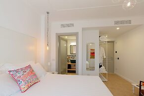 CasAunoE Boutique Hotel