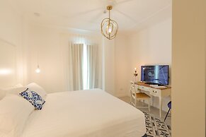 CasAunoE Boutique Hotel