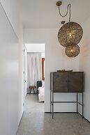 Luxury Villa over the Cliffs by FeelHome