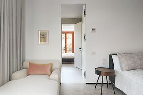 Luxury Villa over the Cliffs by FeelHome