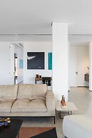 Luxury Villa over the Cliffs by FeelHome