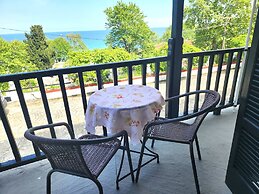 YALLA HOTEL CHOREFTO