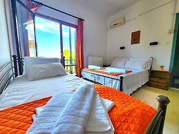 YALLA HOTEL CHOREFTO