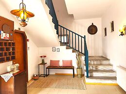 YALLA HOTEL CHOREFTO