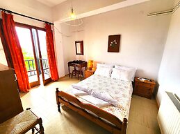 YALLA HOTEL CHOREFTO