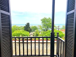 YALLA HOTEL CHOREFTO