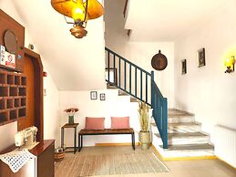 YALLA HOTEL CHOREFTO