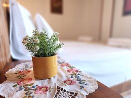 YALLA HOTEL CHOREFTO