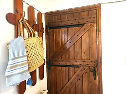 YALLA HOTEL CHOREFTO