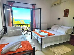 YALLA HOTEL CHOREFTO