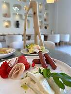 Suites hotel les charmilles & spa