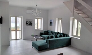 Thaleia - Skoutari Bay View