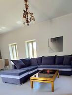 Amphitriti - Skoutari Bay View