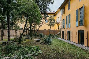 Casa Ambrosini - Afrodite Apartment With Jacuzzi by Wonderful Italy