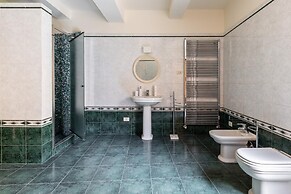 Casa Ambrosini - Afrodite Apartment With Jacuzzi by Wonderful Italy