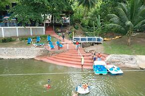 Tapioca Village Retreat