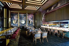 Loews Arlington