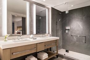 Loews Arlington