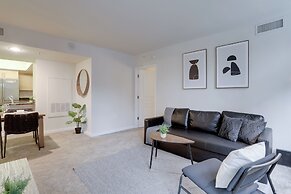 Walkable Alexandria Apts