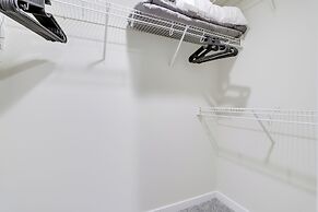 Walkable Alexandria Apts